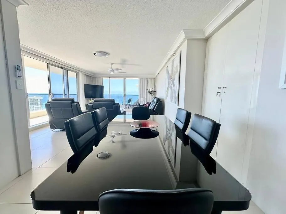 Beach Haven, 28Th Floor Ocean Views Gold Coast Apartmán